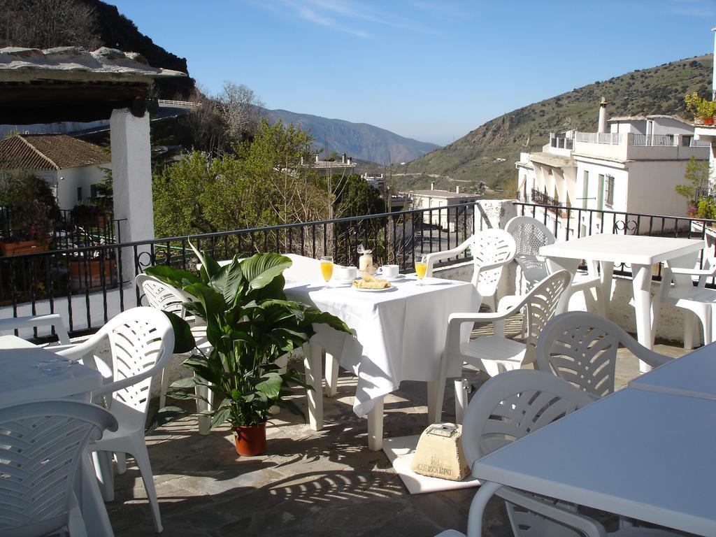 Hostal Pampaneira Bagian luar foto