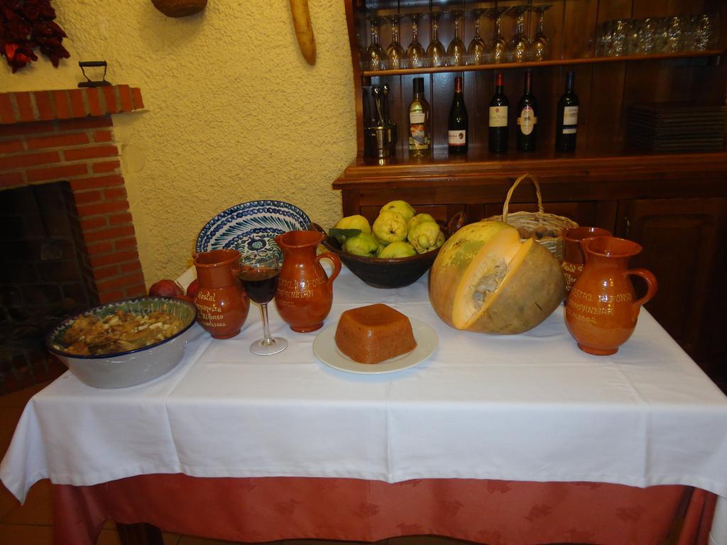 Hostal Pampaneira Bagian luar foto
