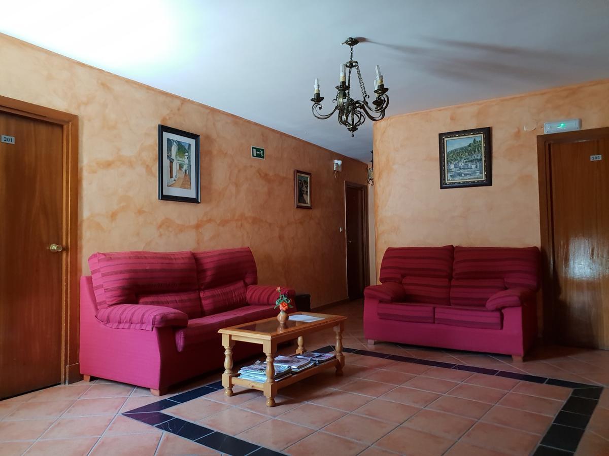 Hostal Pampaneira Bagian luar foto