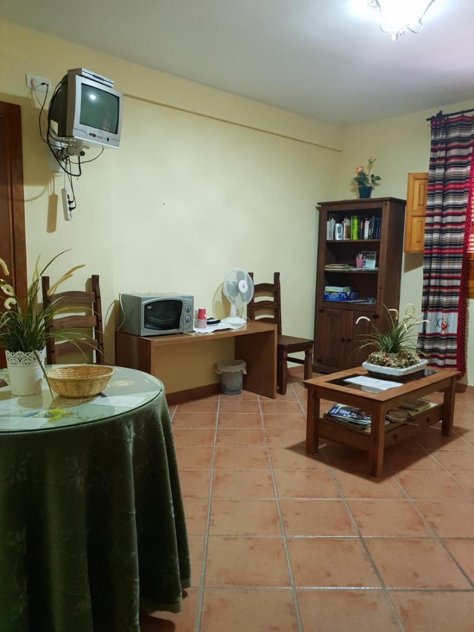 Hostal Pampaneira Bagian luar foto